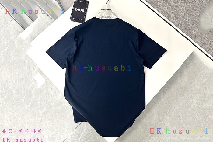 NEW 디올 반팔티 신상 DR 3025503