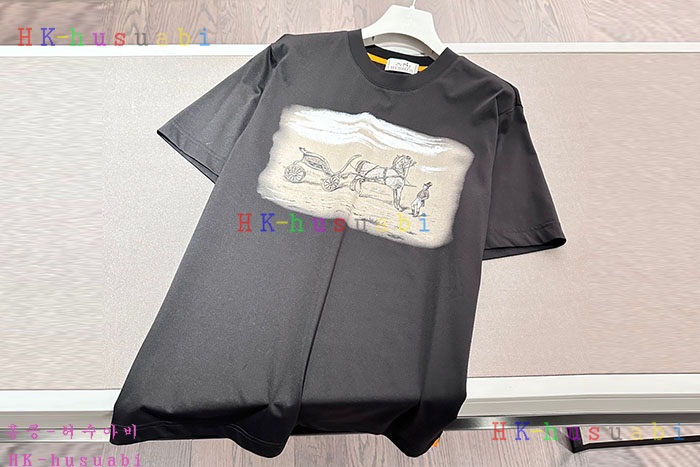 NEW 에르메스 반팔 신상 H 2887013