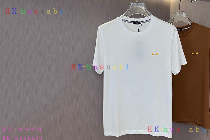 NEW 펜디 반팔티 신상 F 9699010