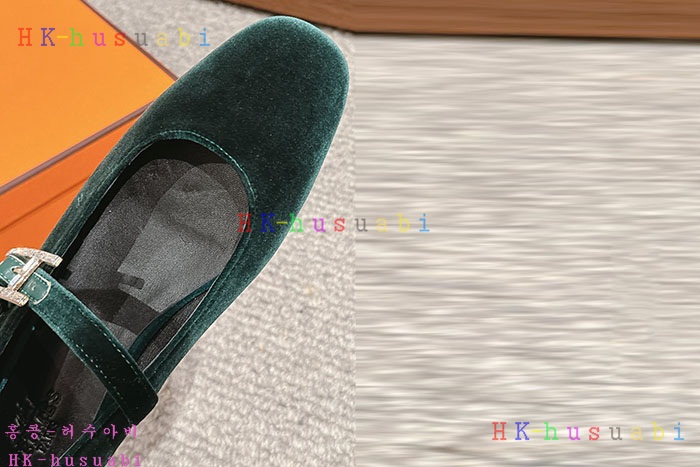 NEW 에르메스 신발 신상 H 7570012