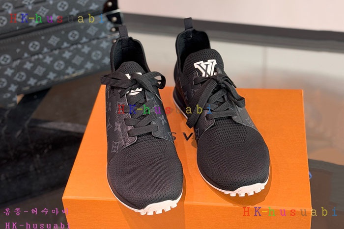 NEW 루이비통 스니커즈 신상 LV 1680442