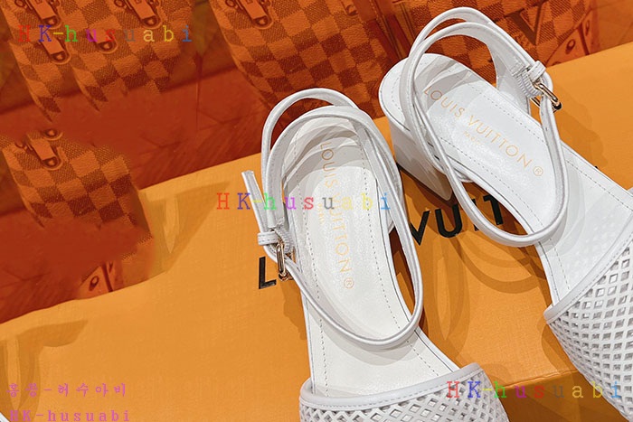 NEW 루이비통 샌들  신상 LV 788707
