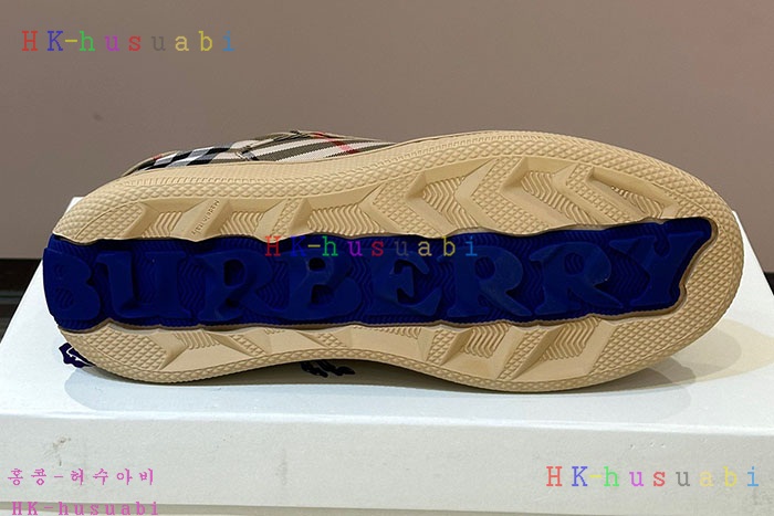 NEW 버버리 스니커즈 신상 BB 977705