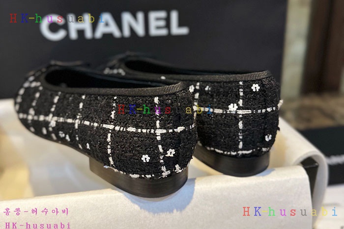 NEW 샤넬 플랫슈즈 신상 C 1555602