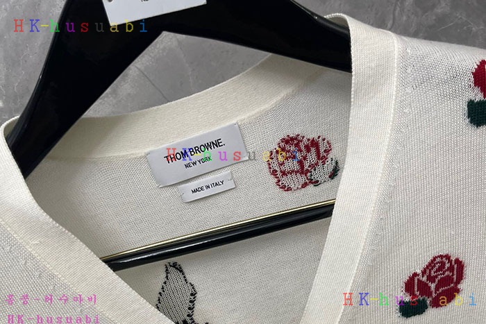 NEW 톰브라운 가디건 신상 TB 699409
