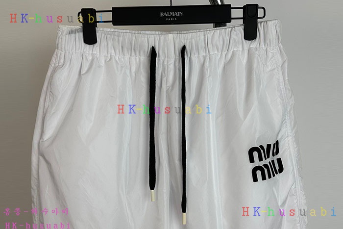 NEW 미우미우 반바지 신상 MU 533520
