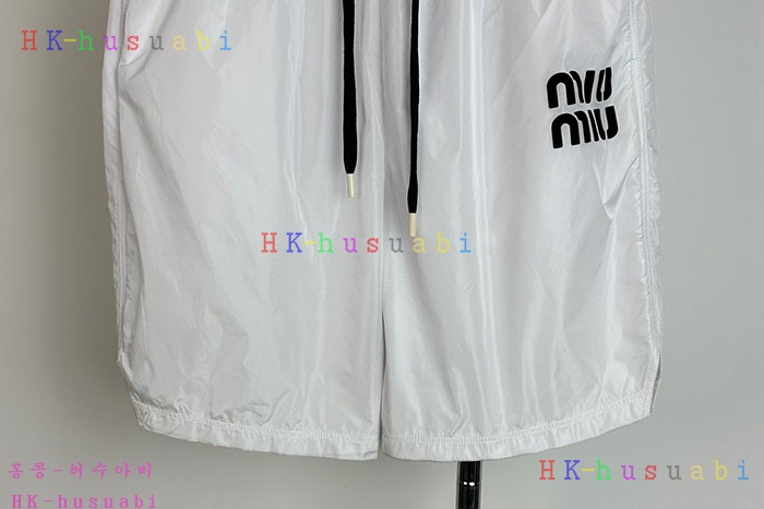 NEW 미우미우 반바지 신상 MU 533520