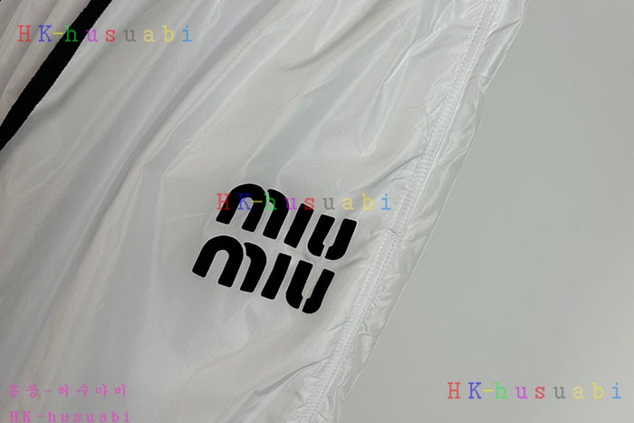 NEW 미우미우 반바지 신상 MU 533520