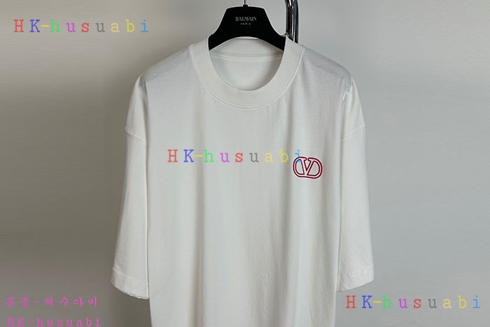 NEW 발렌티노 반팔티 신상 V 558920