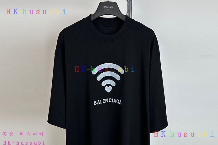 NEW 발렌시아가 반팔티 신상 B 7124425