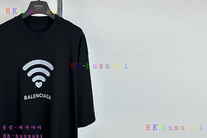 NEW 발렌시아가 반팔티 신상 B 7124425