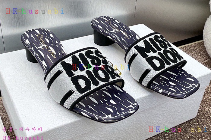 NEW 디올 샌들 신상 DR 9958004