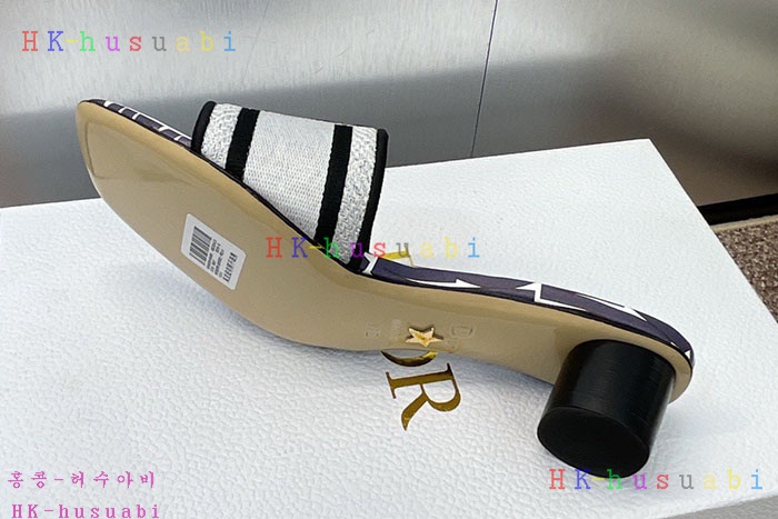 NEW 디올 샌들 신상 DR 9958004