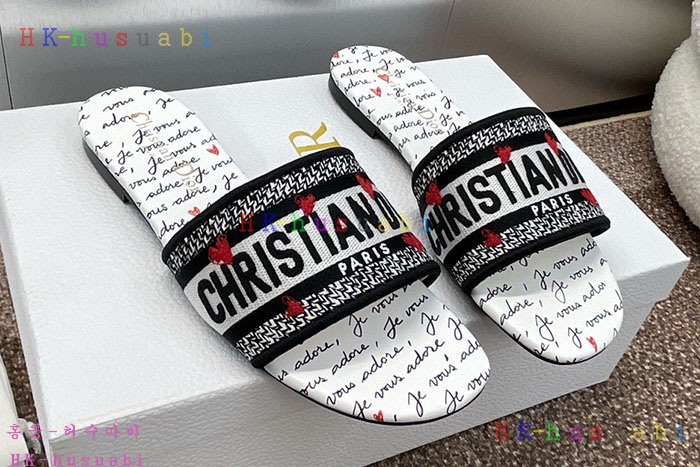 NEW 디올 샌들 신상 DR 9958009