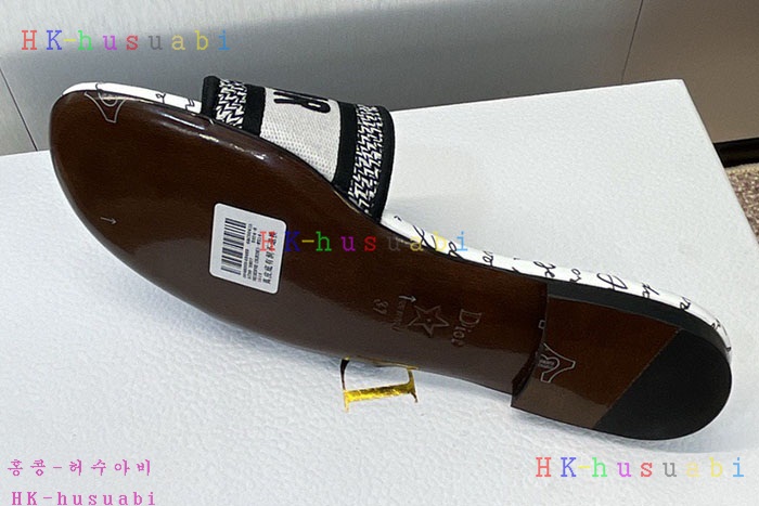 NEW 디올 샌들 신상 DR 9958009