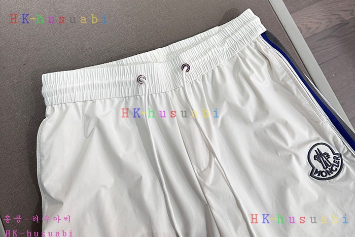 NEW 몽클레어 반바지 신상 M 644140