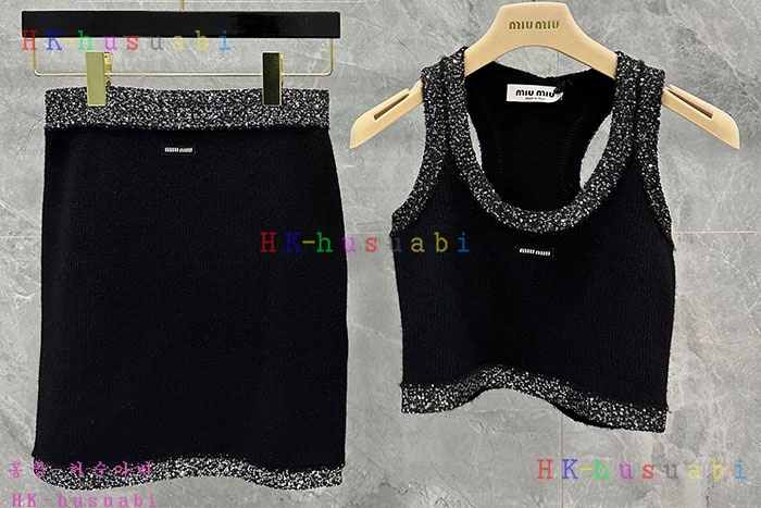 NEW 미우미우 상하의셋트 신상  M 3325017