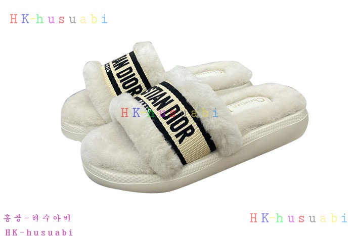NEW 디올 신발 신상 DR 889043