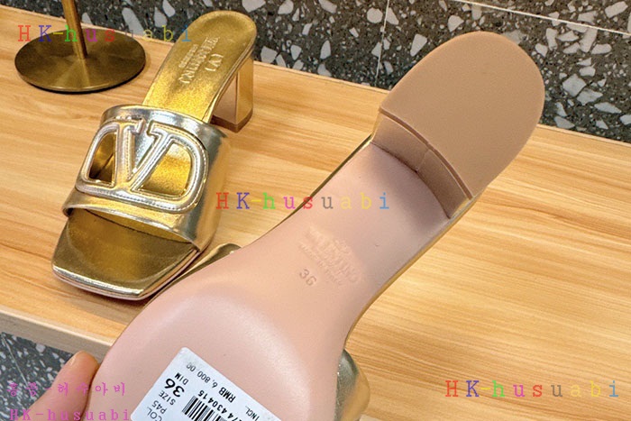 NEW 발렌티노 샌들 신상 V 4470814
