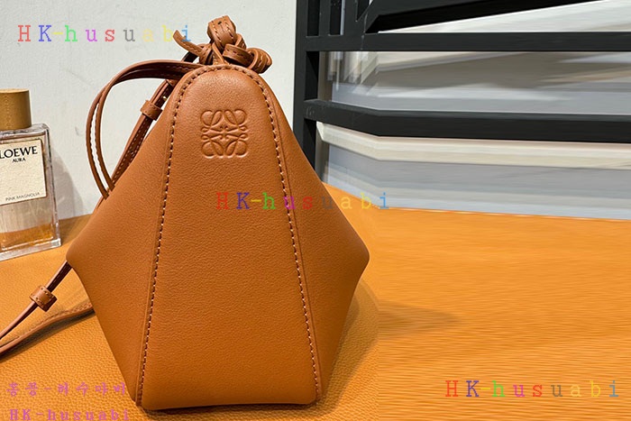★미러급★로에베 미니 해먹 호보 백 A538G13-6