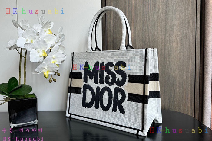 ★미러급★디올 북 토트 백 M1296,M1286,M1265 (사이즈선택)