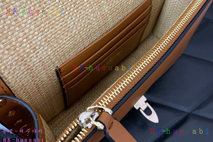 ★미러급★발렌티노 락스터드 라피아 숄더백 580040