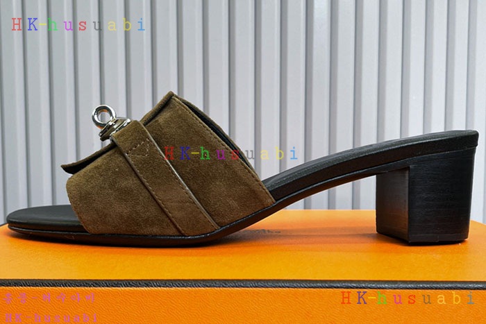 NEW 에르메스 샌들 신상 H 748901