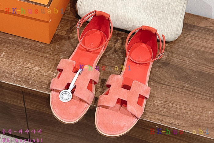 NEW 에르메스 샌들 신상 H 748801