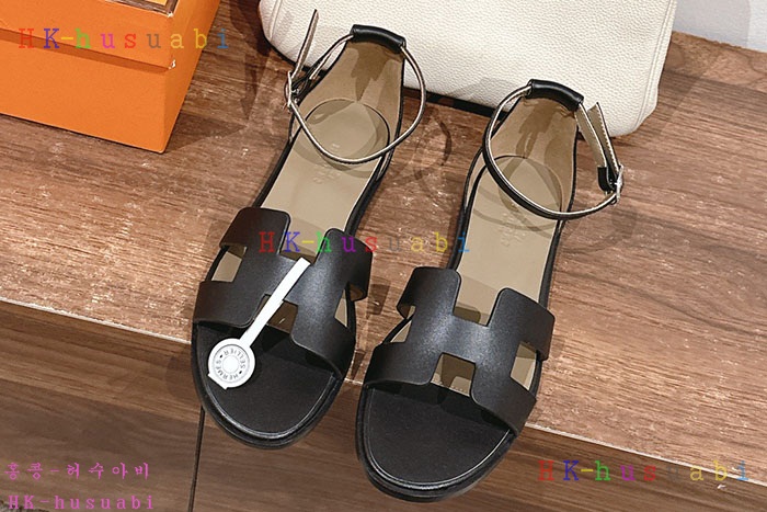 NEW 에르메스 샌들 신상 H 748814