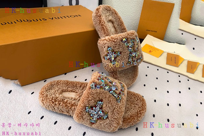 NEW 루이비통 신발 신상 LV 169012