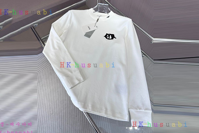 NEW 디올 긴팔티 신상 DR 496601