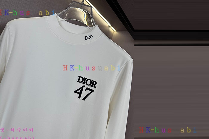 NEW 디올 긴팔티 신상 DR 496603