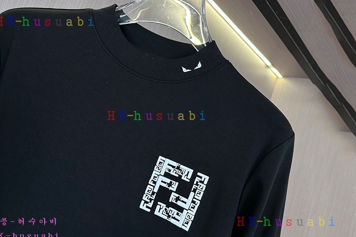 NEW 펜디 긴팔티 신상 FD 994402