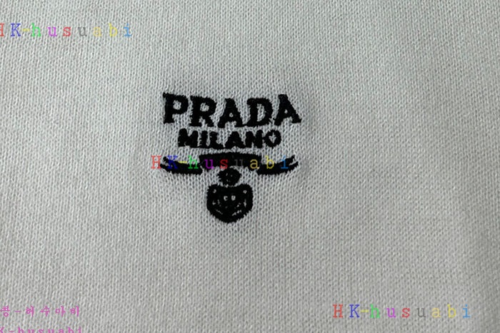NEW 프라다 니트 신상 P 589910