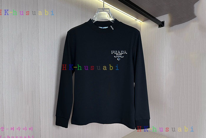 NEW 프라다 긴팔티 신상 P 6714013