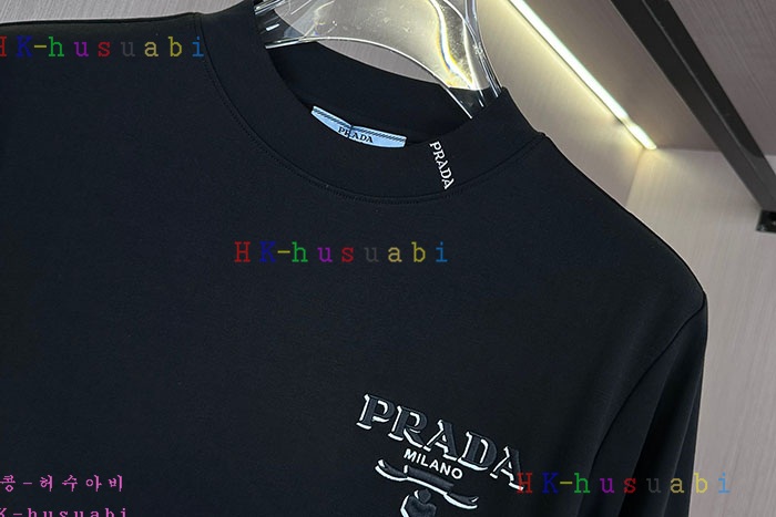 NEW 프라다 긴팔티 신상 P 6714013