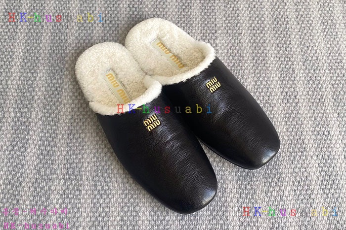 NEW 미우미우 신발 신상 MU 958225