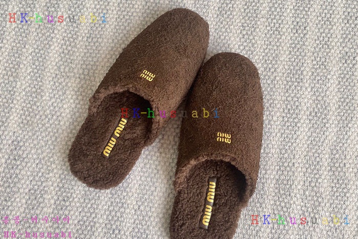 NEW 미우미우 신발 신상 MU 958220