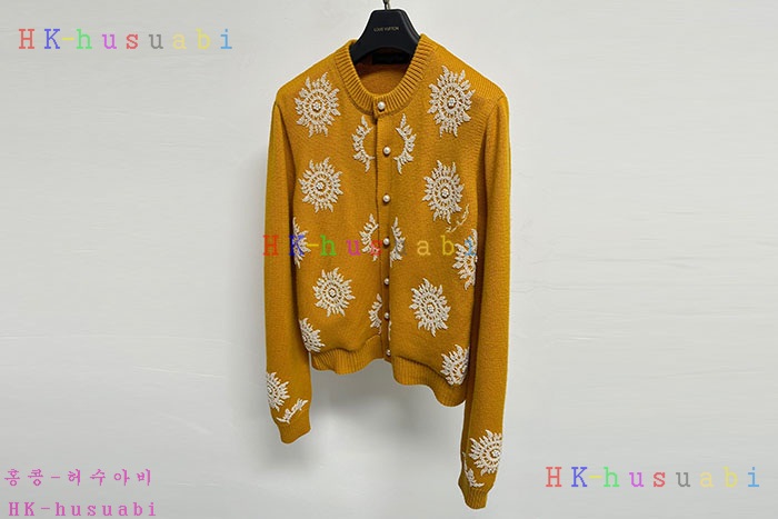 NEW 루이비통 가디건 신상 L 944405