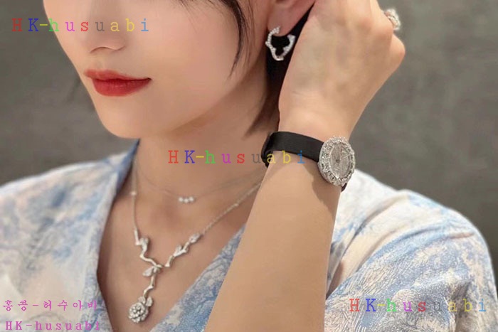 NEW  디올 목걸이 신상 DR 6855270
