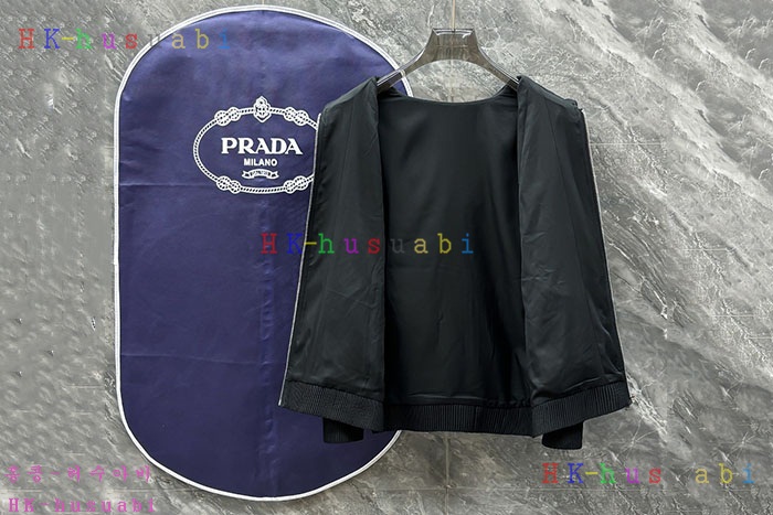 NEW 프라다 후드집업 상하의셋트 신상 P 1458030