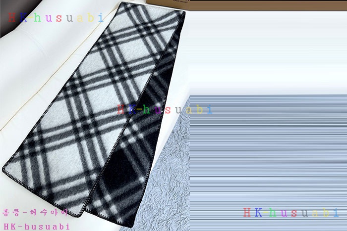 NEW 버버리 스카프 신상 BB 687704