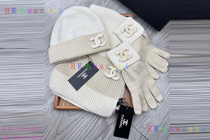 NEW 샤넬 모자 머플러 장갑 셋트 신상 C 614049
