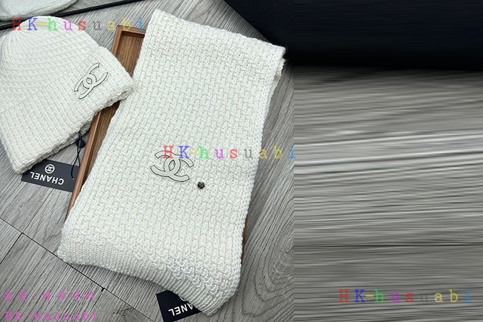 NEW 샤넬 모자 머플러 셋트 신상 C 614061