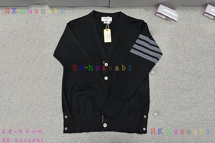NEW 톰브라운 가디건 신상 TB  6770030