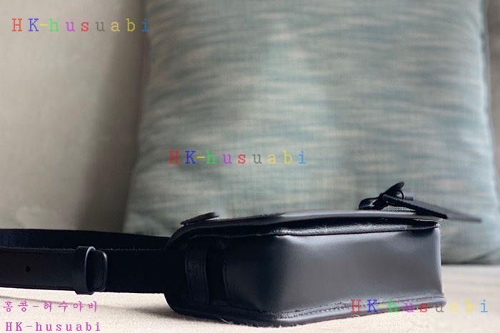 ★미러급★루이비통 보스포어 웨어러블 지갑 M12599