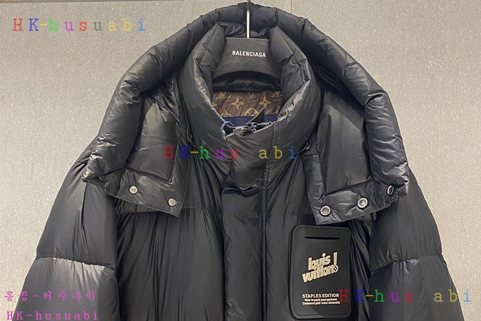 NEW 루이비통 패딩 신상 LV 1471110