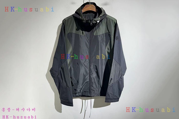 NEW 몽클레어 자켓 신상 M 3654415