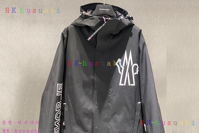 NEW 몽클레어 패딩 신상 M 3654436