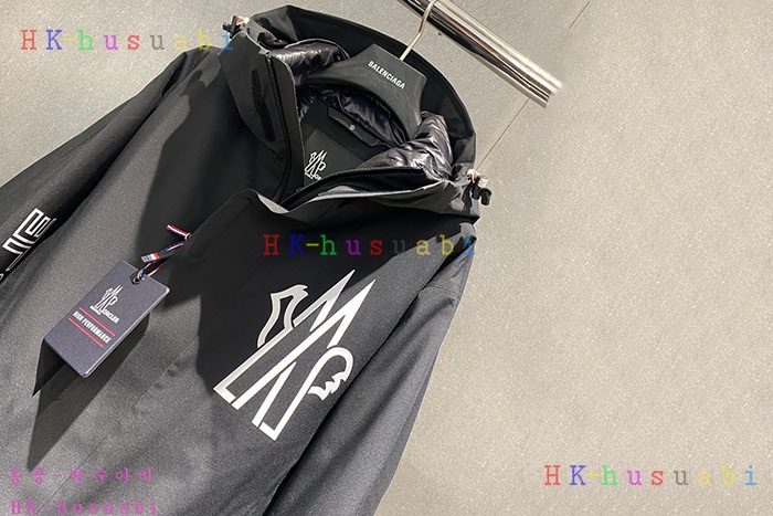 NEW 몽클레어 패딩 신상 M 3654436